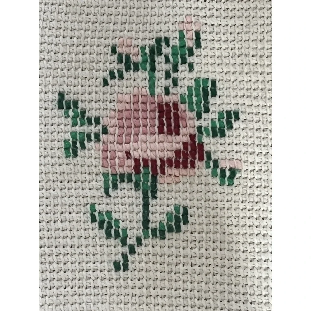 Vintage Afghan Crochet Throw Blanket GUC Rose Fringe 46